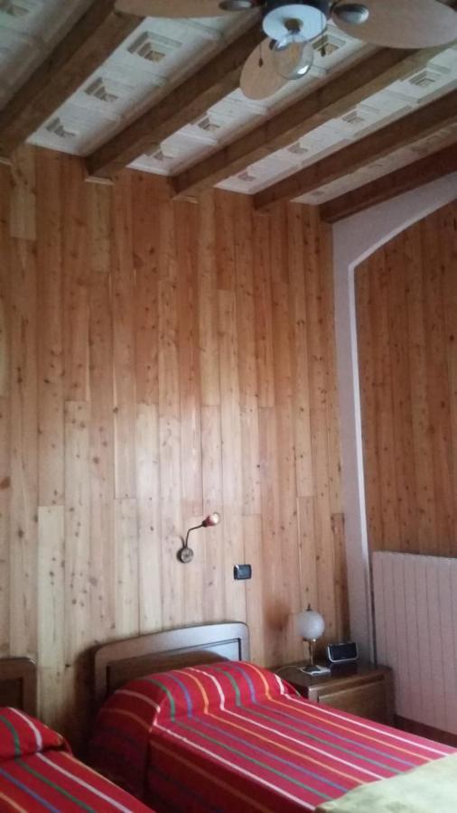 Ferienwohnung Ca' Lina Lainate Exterior foto