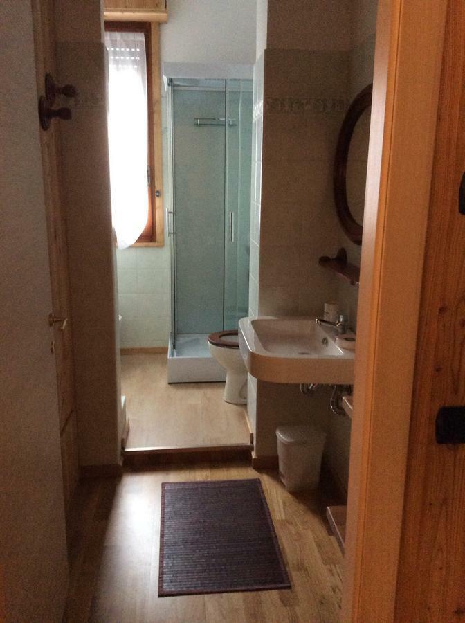 Ferienwohnung Ca' Lina Lainate Exterior foto